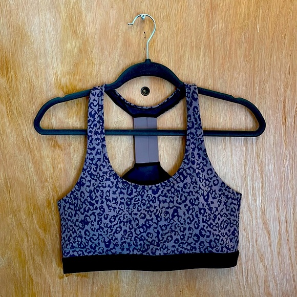 NWOT Leopard Sport Bra - Picture 1 of 3